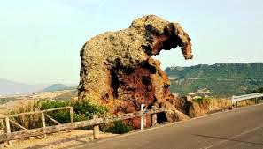 roccia-elefante.jpg